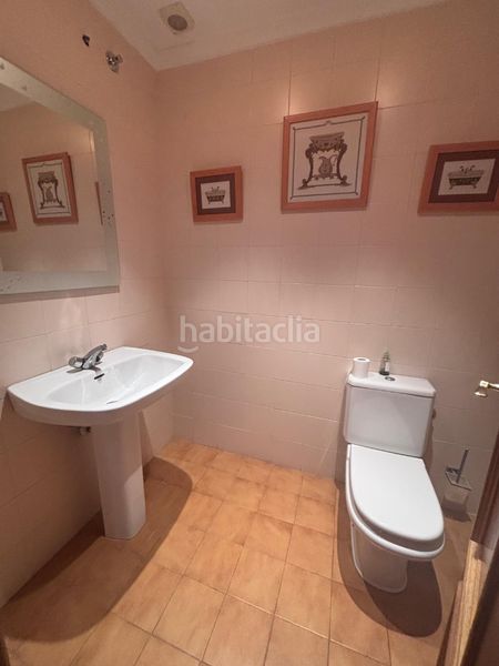 Foto c5fa495b-9532-4e52-b6f0-6c6626ee703b. Casa adossada amb calefacció aparcament piscina a Calahorra
