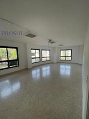 Lloguer Oficina a Centro. Entresuelo en avda. francisco tárrega