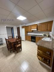 Maison jumelée à El Pilar. Casa en carrer calvari