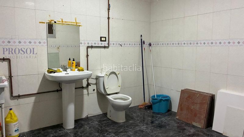 Foto 76d8d3e5-f735-48db-86ce-36549cf448b1. Lloguer local comercial a Centro Villarreal / Vila - real