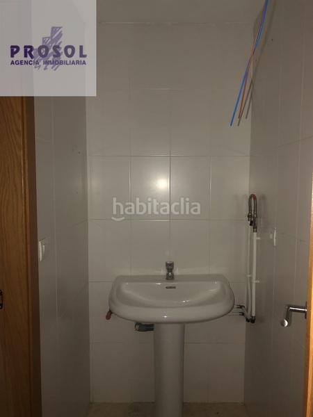 Foto dbd7e39b-9d19-4b63-afe4-6abfe3ad7573. Lloguer local comercial a Piscinas Villarreal / Vila - real