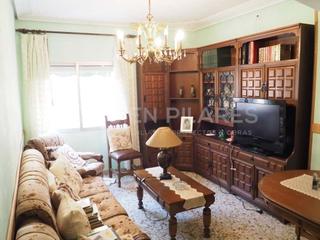 Maison  Calle ventura. En la planta baja entramos a lo que antiguamente era la panaderí
