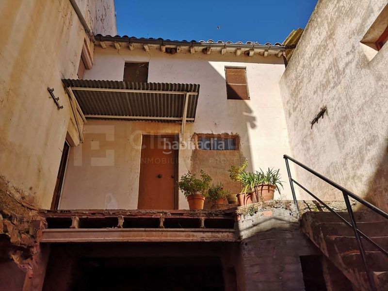 Foto 12b7fc67-4da8-4694-b0a5-e3c7b874be83. Casa adossada a Herce