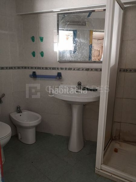 Foto 2e085b31-d3da-410a-8595-3719cf3af22a. Casa adossada a Herce