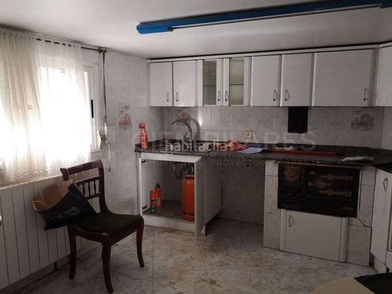 Foto 5d6c3274-7ee3-4aa8-84bd-d4dd58bcd2f8. Casa adossada a Herce
