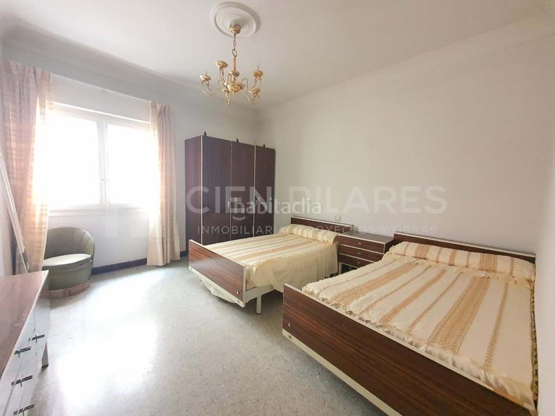 Foto 0b75d0fe-9d1e-4fa5-9e64-f46d46708372. Piso te presentamos este bonito piso en el segundo piso de un edificio con ascensor, ubicado en una zona pacífica que te brindará la tr en Arnedo
