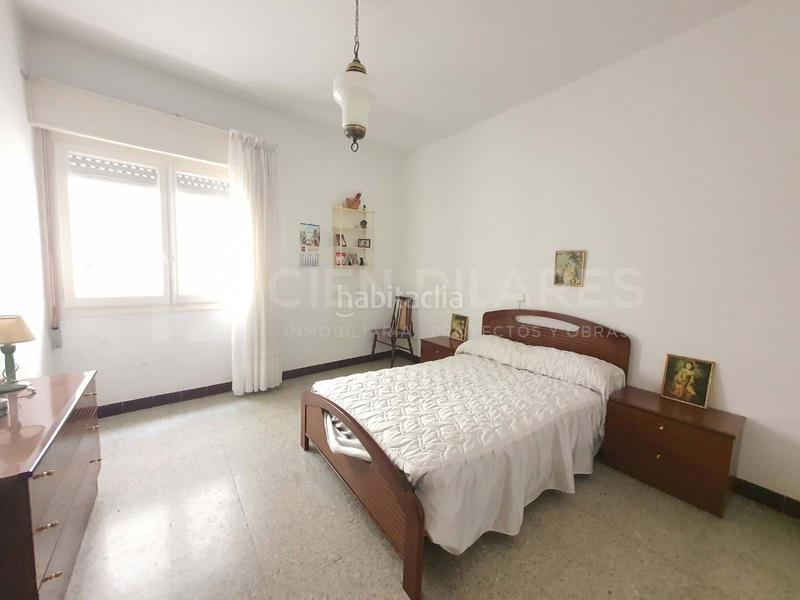 Foto 3f66781b-5d85-4c68-b65a-82fe883566ce. Piso te presentamos este bonito piso en el segundo piso de un edificio con ascensor, ubicado en una zona pacífica que te brindará la tr en Arnedo