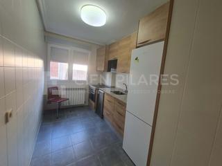 Location Appartement  Calle libertad  - º. Se alquila piso amueblado en zona céntrica de arnedo, ideal para