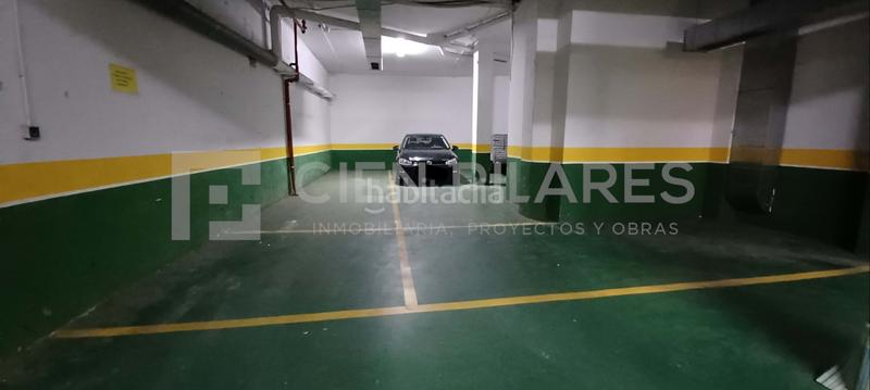 Foto 0d339309-c688-4fda-8cb8-7e8decd0d212. Aparcament cotxe a Arnedo