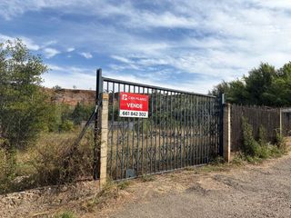 Maison  El veto. Finca en venta en una ubicación privilegiada de arnedo, junto a