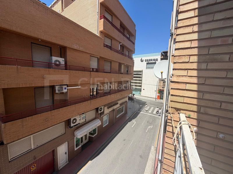 Foto fd537c4e-f039-4903-ae53-790b44bb25d6. Flat in Arnedo