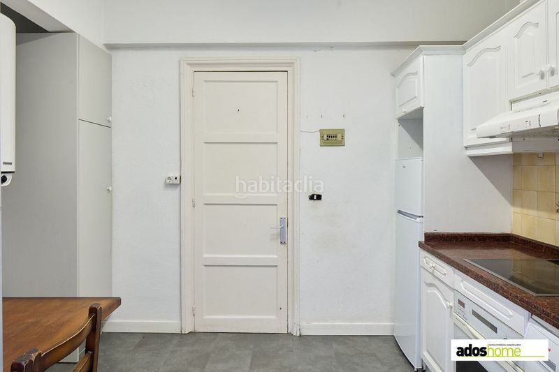 Foto acd3cd90-4cf3-4e80-8591-0a8b311ec007. Piso en Zarautz