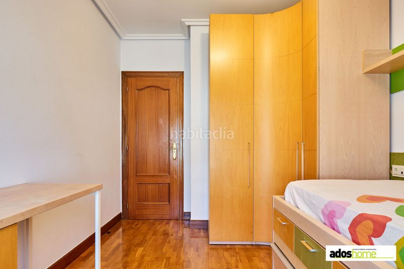 Foto 3324cb0c-e3de-4231-92d8-3b58a818ef64. Pis a lapurdi kalea 31 a Zarautz