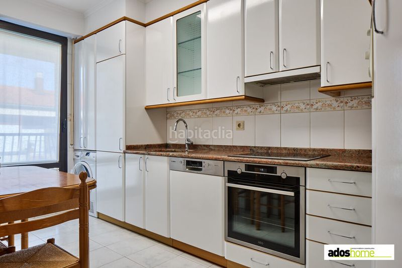Foto c555e6c7-8324-4c8e-beaa-83d4f452a05f. Pis a lapurdi kalea 31 a Zarautz