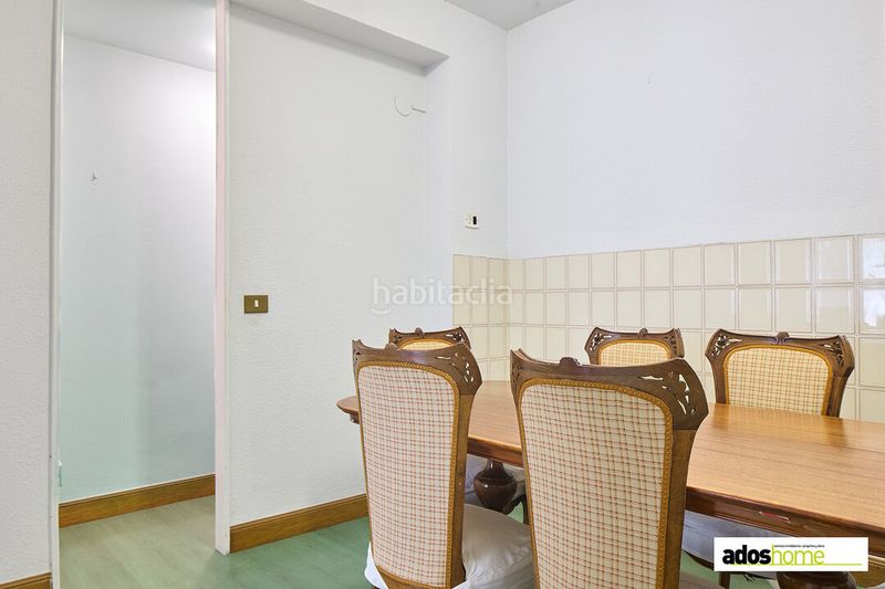 Foto c2e33a5d-2121-45d7-9a7f-5cdc2561a61e. Pis a Zarautz