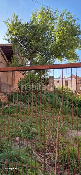 Foto b61765d3-b1b6-4407-99b5-bfc7913cf9cc. Terreno residencial solar urbano centro en Murillo de Río Leza