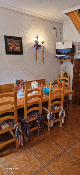 Foto 07dcaa9a-0cfd-4555-aa11-02fc68b2097e. Casa pareada casa en Alberite