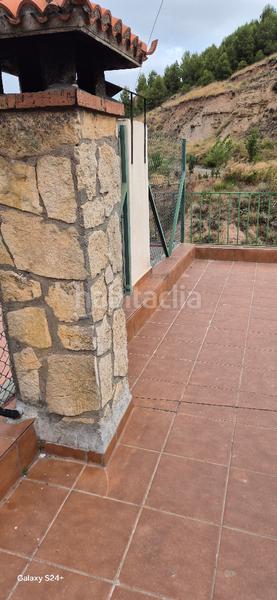 Foto 75aced1f-0cee-4432-be1a-b26d7d7b8cb0. Casa pareada casa en Alberite