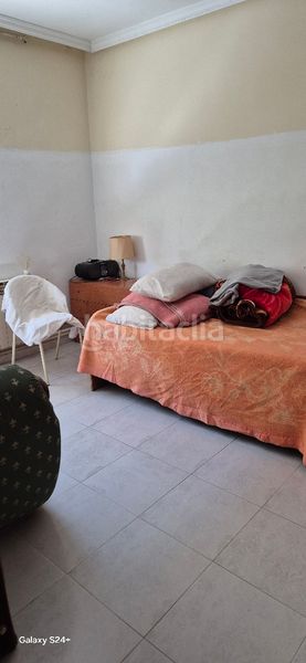 Foto 5f3db115-2fb2-44bd-acb5-c96ec38a7e89. Piso  zona universidad en San Millán - Ayuntamiento Logroño