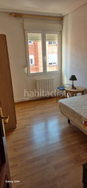 Foto 49e9e546-fafe-464e-b209-fd1d6b07e00a. Pis amb calefacció a San Millán - Ayuntamiento Logroño