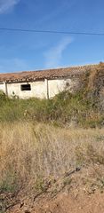 Industrial building in La rioja-261 138. Granja agricola con terreno