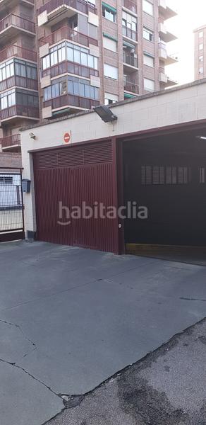 Foto 055589c4-2c35-4dee-8c14-77de47f66712. Posto auto in Residencia Logroño