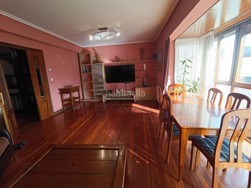 Foto 631d2974-1c24-463c-b5b7-59c90f6c30b3. Casa adossada amb xemeneia calefacció a Aretxabaleta