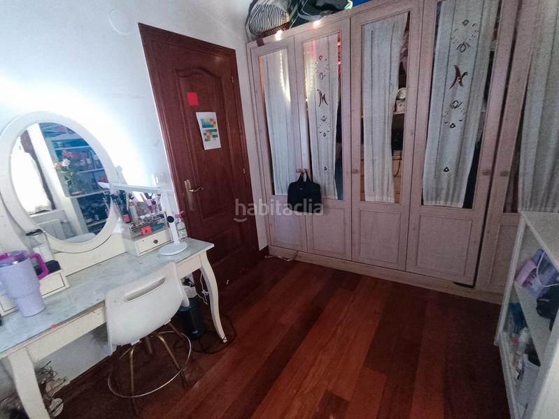 Foto 542660d4-efe7-4419-98ab-86e08b43792a. Pis amb xemeneia calefacció aparcament piscina a Arrasate o Mondragón