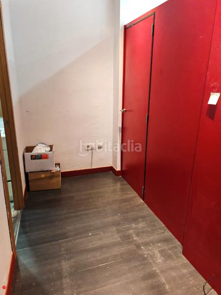 Foto 2c0a5ce4-e3c8-494a-a770-3845f48f211e. Alquiler local comercial alquiler local en calle san miguel, centro en Zaragoza