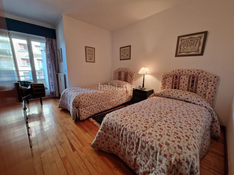 Foto 5a8c3ec6-d41a-48eb-aedf-9e18f0995462. Alquiler piso al en Hondarribia