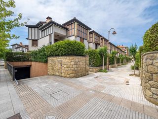 Maison jumelée  Herrikosoro kalea. Casa adosada en aritzbatalde,
