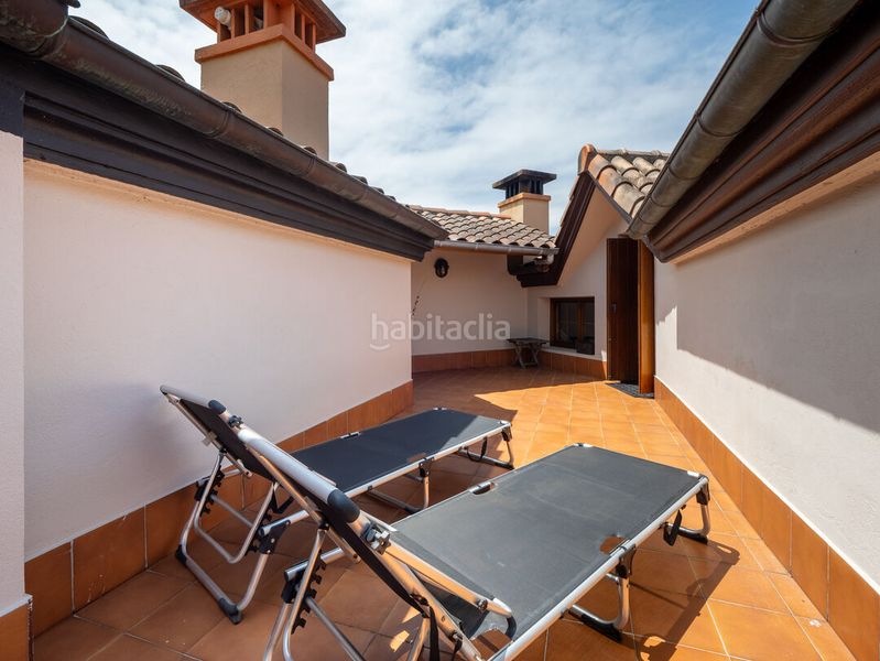 Foto e3a8a5c1-fc27-4bd7-a074-128a2dd08743. Casa adossada amb calefacció aparcament a Zarautz