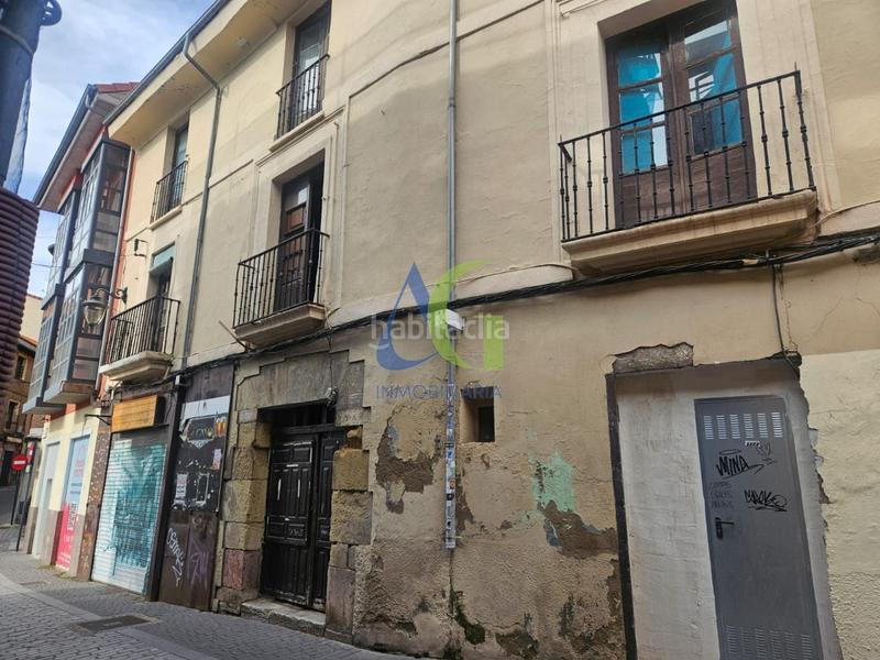 Foto ef01b1a8-cbe8-4253-b7ae-2b2064a485a6. Édifice dans Casco Antiguo León