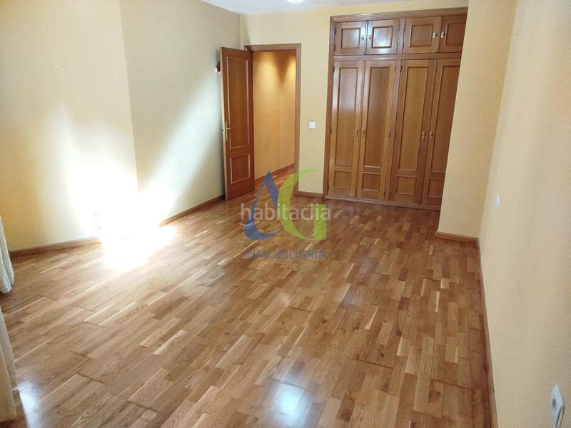 Foto 0c5d12f4-1d64-420e-a349-ab8977f32150. Appartement avec chauffage parking dans Centro Ciudad León