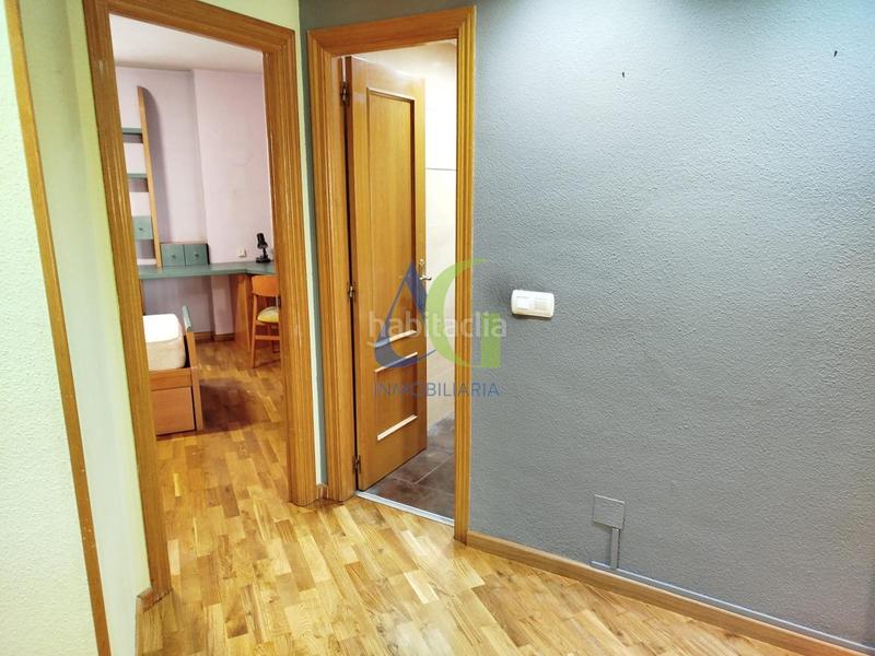 Foto 92e03729-fb01-41c4-a241-4c46291588ba. Appartement avec chauffage parking dans Centro Ciudad León