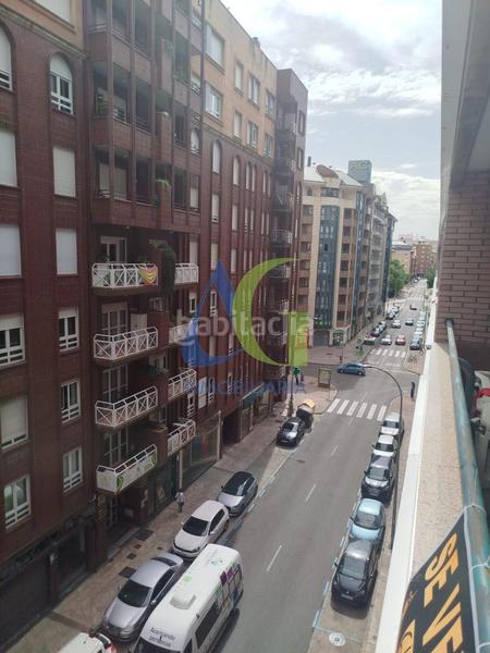 Foto 4f6dc228-83c7-48fc-9f1e-ae4231d1eb3f. Piso en San Claudio - La Chantría León