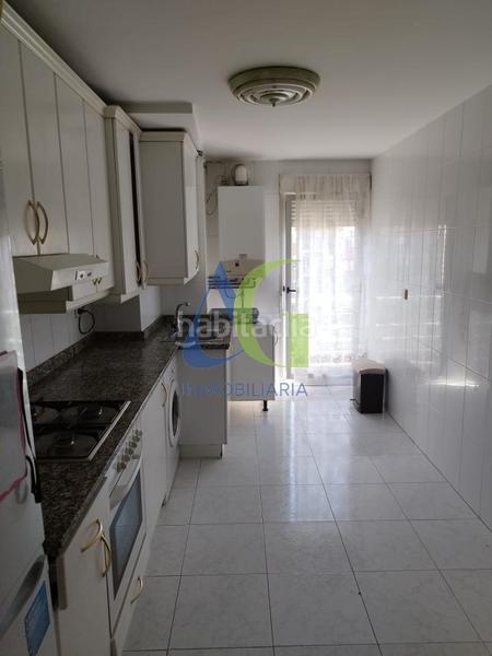 Foto 0c4e4a44-7a8a-4afb-8e8e-cdcc7a509611. Rent flat with heating parking in La Vega - La Sal León