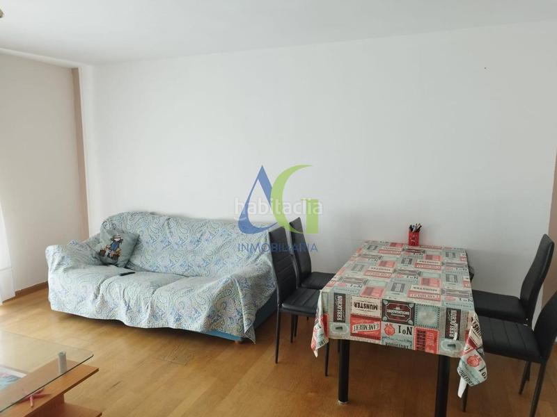 Foto 114aa701-7c16-4cb0-b245-0df5d7d1a9ef. Rent flat with heating parking in La Vega - La Sal León