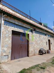 House in Fresno de la Vega