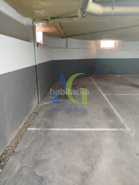 Foto d3814c11-91d8-40d7-9402-0a973401dd20. Flat with heating parking in Trobajo del camino