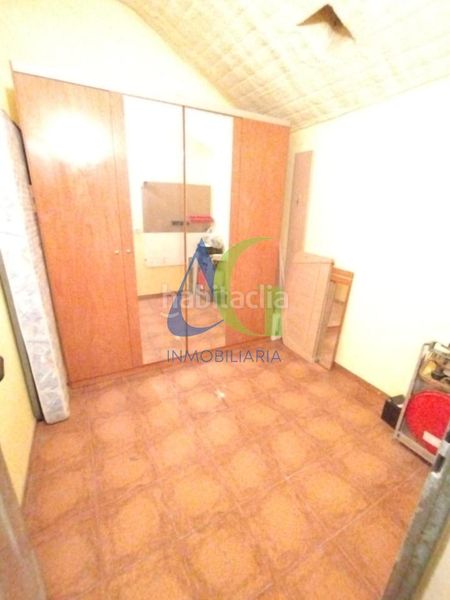 Foto d9bc82eb-41bc-4fde-ba7b-24548595be34. Flat with heating parking in Trobajo del camino