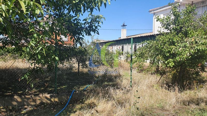 Foto 381c5661-589c-41a6-a99c-e712a0bf33cd. Casa amb calefacció aparcament a San Mamés - La Palomera León