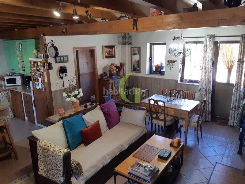 Foto c7a7c86a-a464-4854-bab1-94ef06eb443a. Chalet con riscaldamento in Carrocera