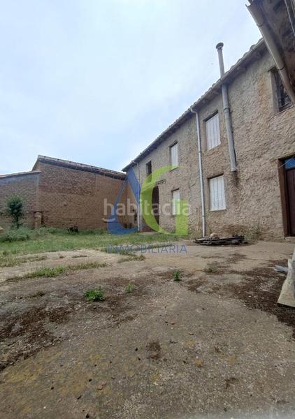 Foto 7b06ed6f-557d-48ff-8a0d-4b78d1756ef2. Casa con riscaldamento parcheggio in Vegas del Condado