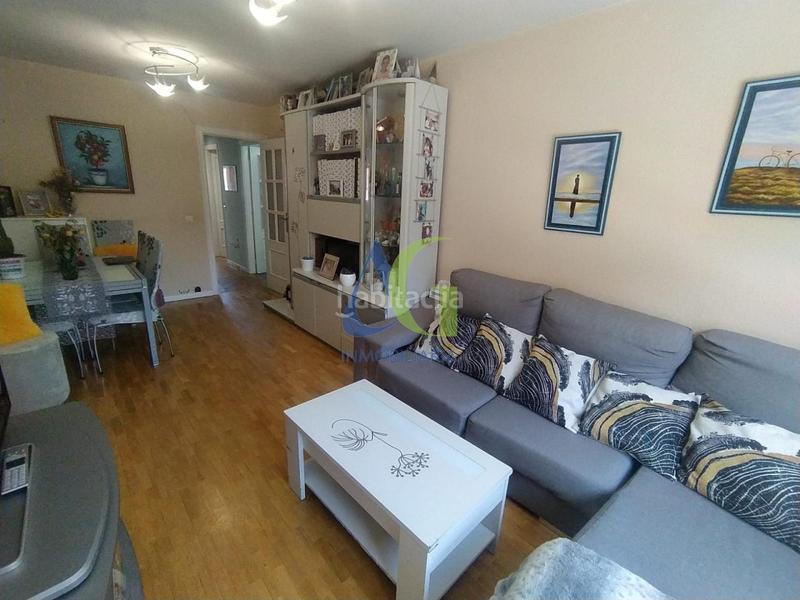 Foto a56b0934-9850-42b3-9c9f-d3511c31152e. Pis amb calefacció aparcament a Trobajo del camino