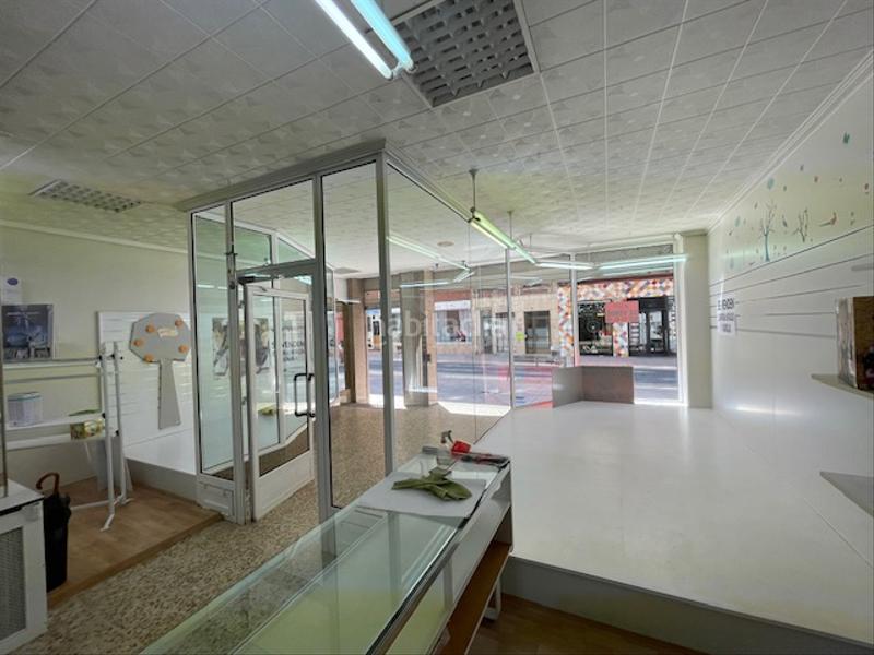 Foto 81477660-1c75-4ecb-801a-cb85cccece93. Locale commerciale in calle antolin lopez pelaez 26 in Ponferrada