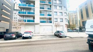 Local Comercial en Calle r-2 5. Local en barrio la rosaleda de ponferrada