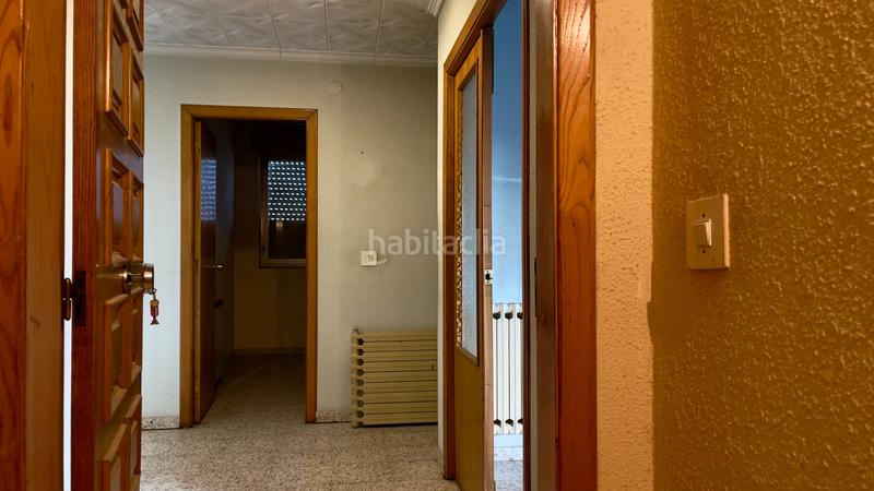 Foto 3ee5dad3-74a3-4dc3-8418-6948f8e01125. Casa a plaza la constitución 47 a Camponaraya