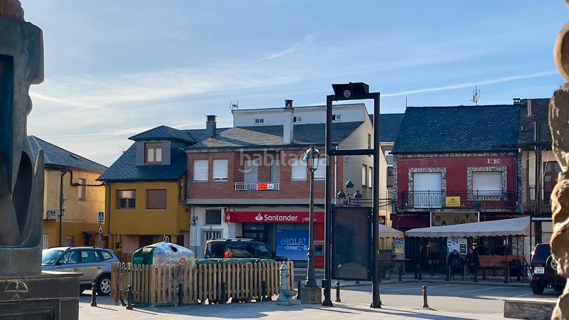 Foto dbbff4bf-1d87-4490-89e7-34d6b945b31e. Casa a plaza la constitución 47 a Camponaraya