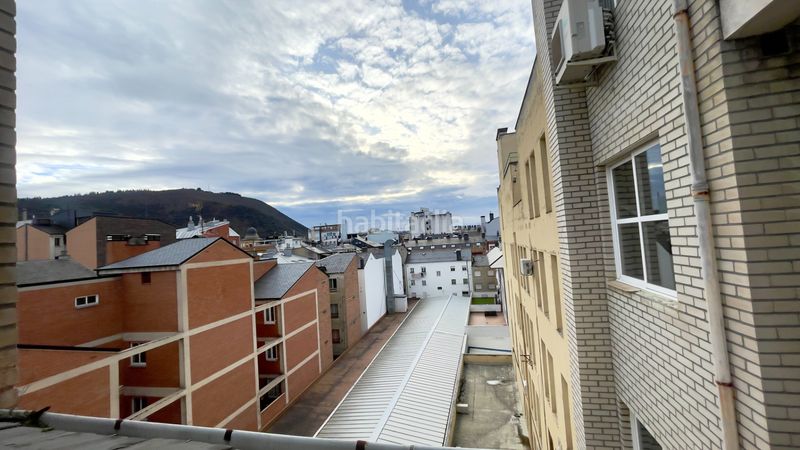 Foto 0c1fbeff-f182-4b07-9cc8-b478aa091090. Office space in calle república argentina 9 in Centro Ponferrada